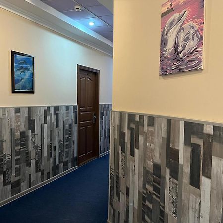 Three Dolphins Hotel Актау Екстер'єр фото