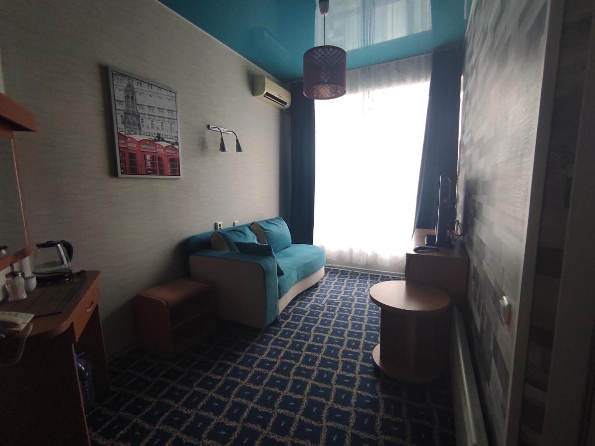 Three Dolphins Hotel Актау Екстер'єр фото