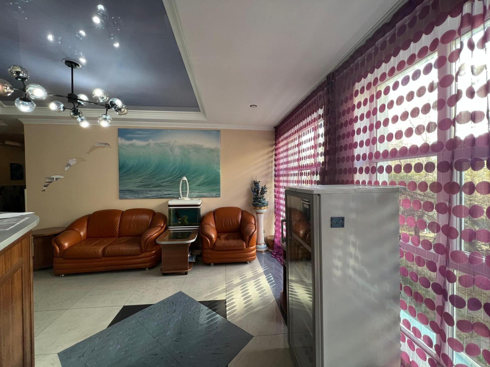 Three Dolphins Hotel Актау Екстер'єр фото
